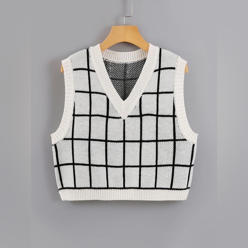 Shein | V-Neck Plaid Sweater Vest | Size M